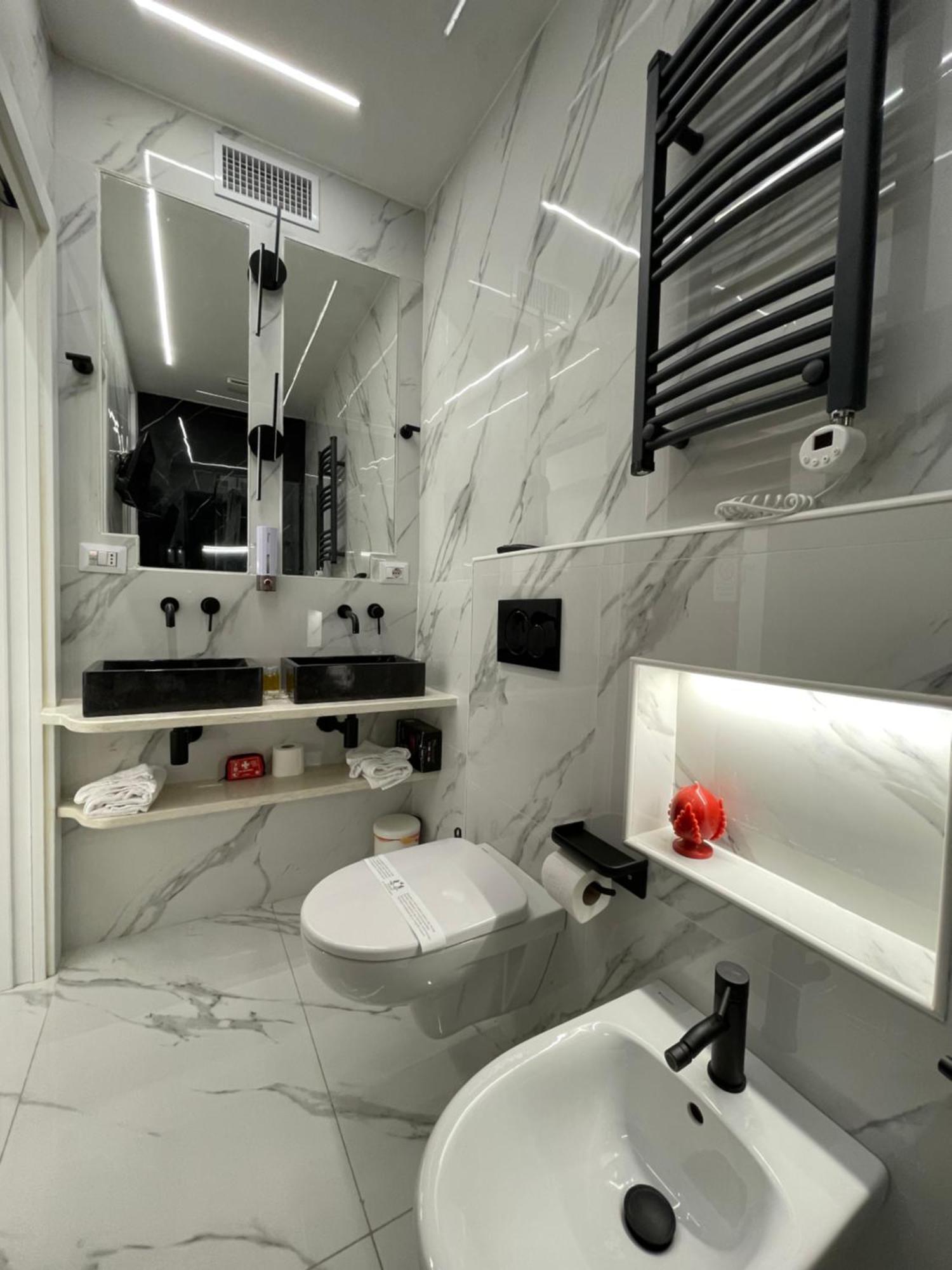 Luxury 6 Al Duomo Di Parma Leilighet Eksteriør bilde